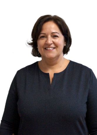 Simone Hartmann, Verwaltungsangestellte